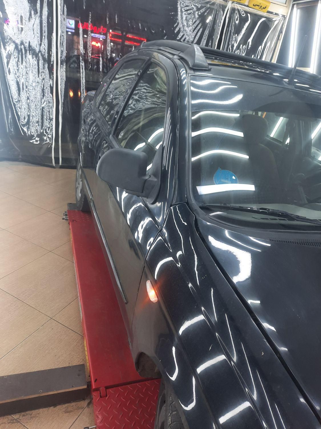 تیبا صندوق دار LX - 1392