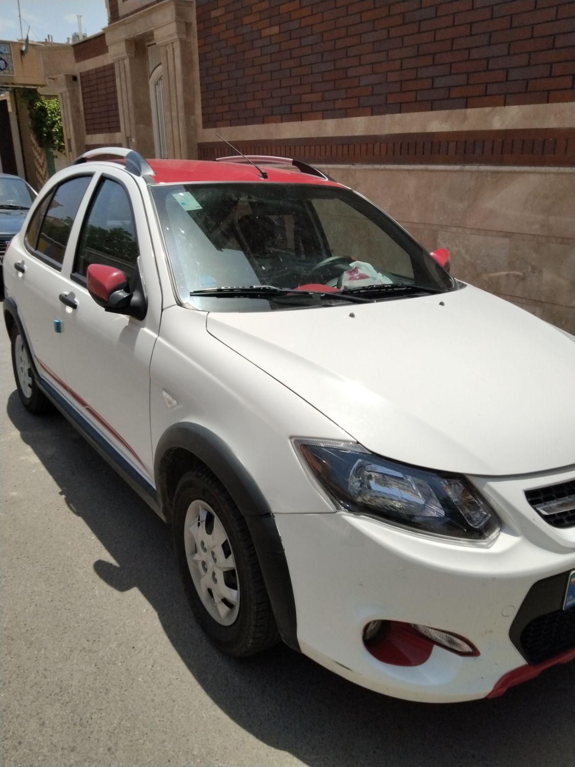 کوییک R دنده‌ای - 1402