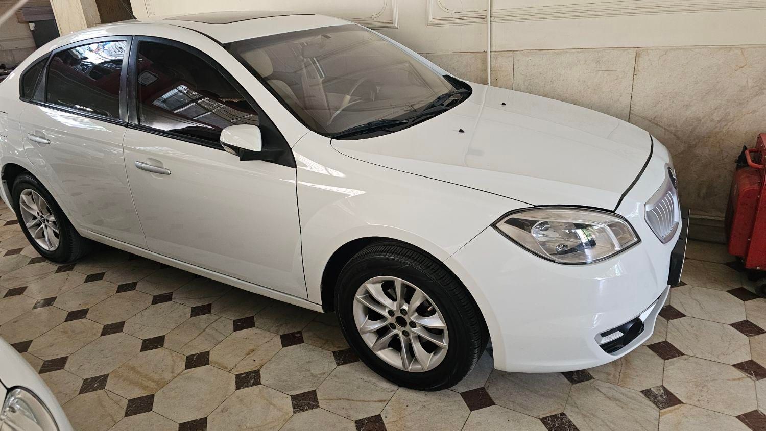 برلیانس H330 اتوماتیک 1500 - 2018