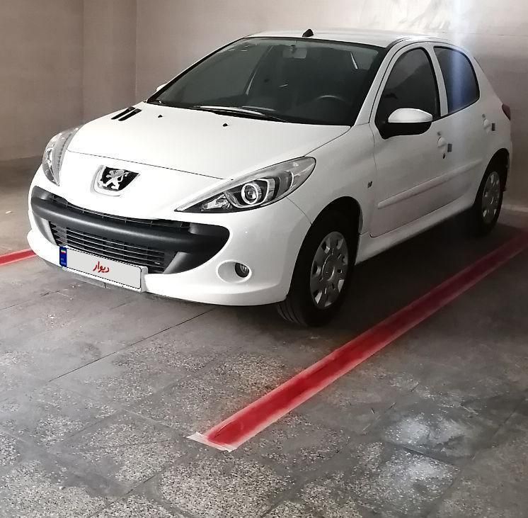 پژو 207 دنده‌ای با موتور TU3 - 1402