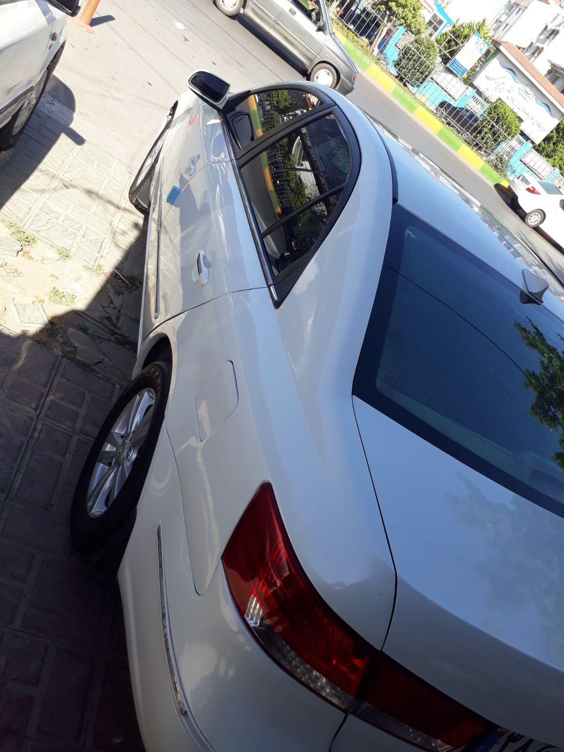 هیوندای سوناتا اتوماتیک NF 2400 - 2010