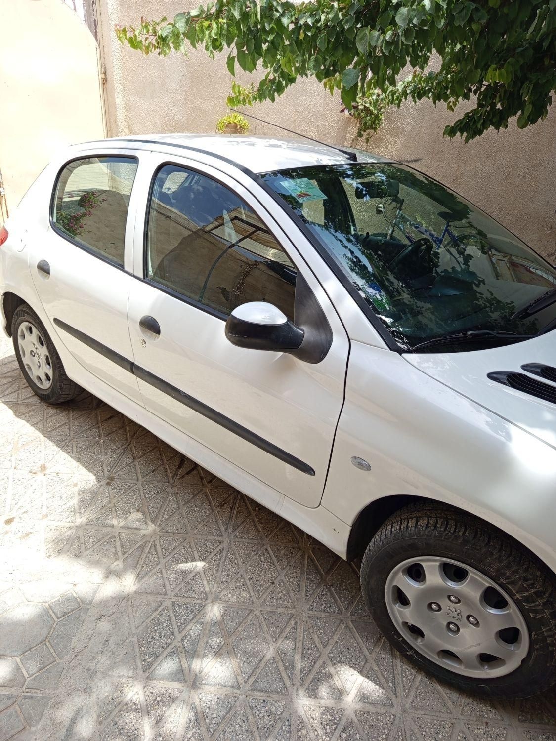 خودرو پژو، 206 آگهی ann_18285181