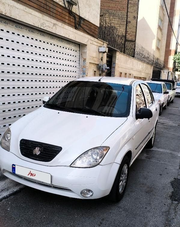 تیبا صندوق دار SX - 1400