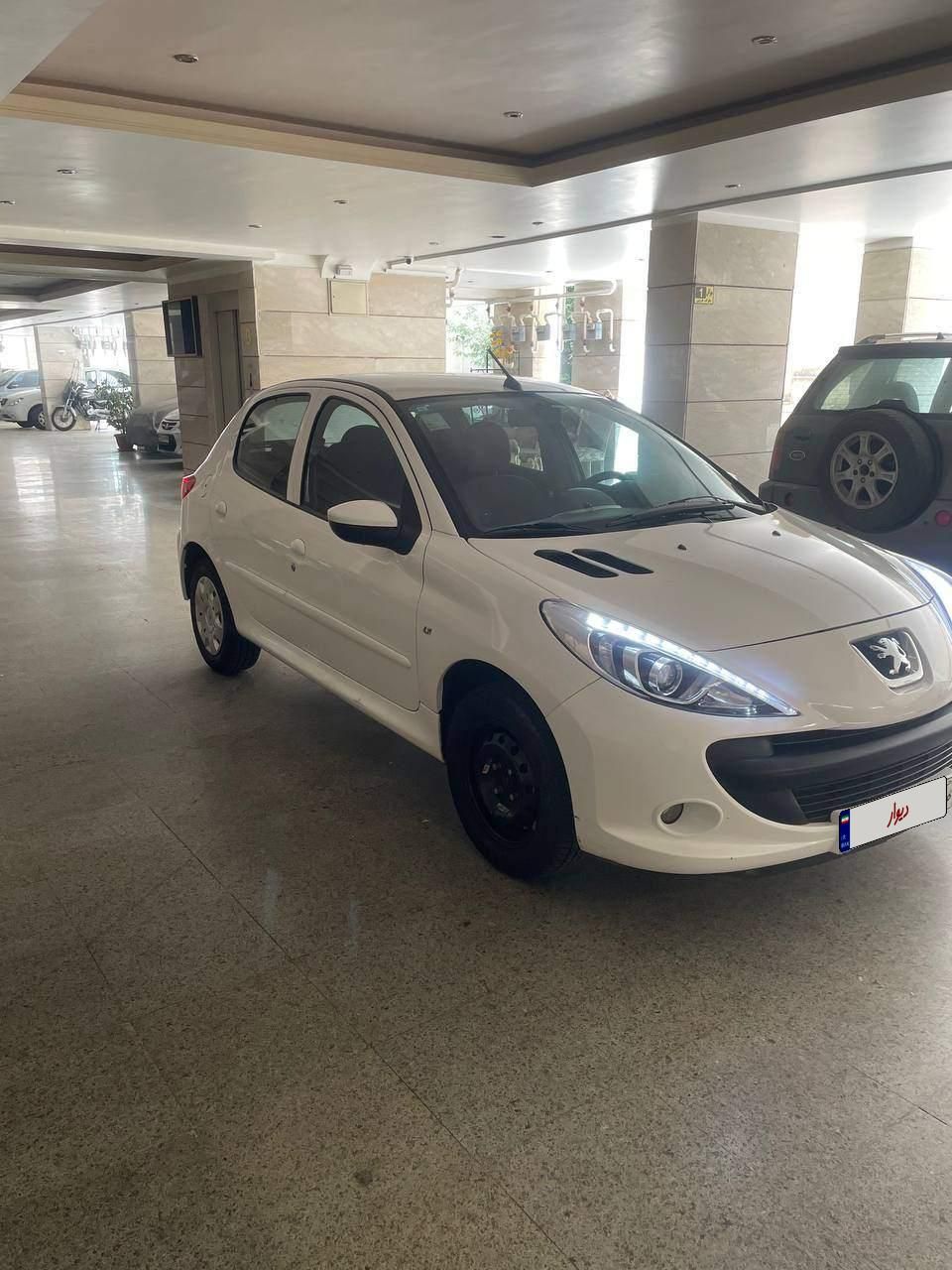 پژو 207 دنده‌ای با موتور TU3 - 1402