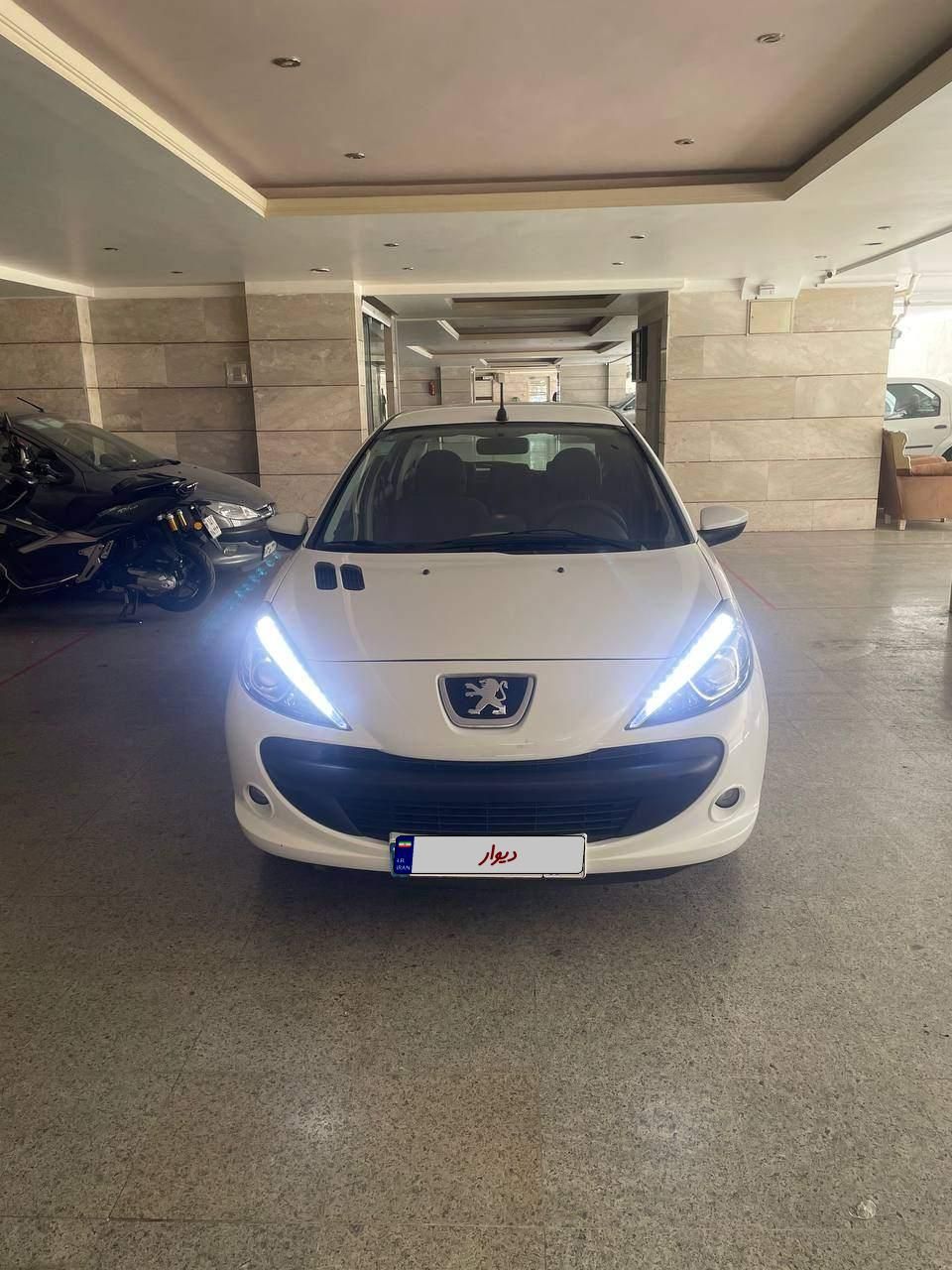 پژو 207 دنده‌ای با موتور TU3 - 1402
