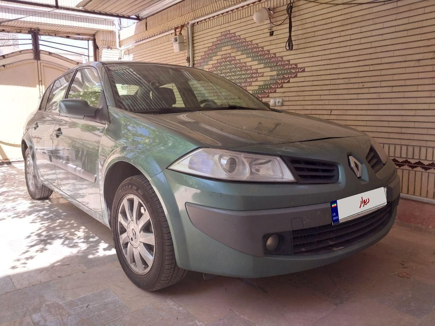 رنو مگان پارس خودرو 2000 - 2012