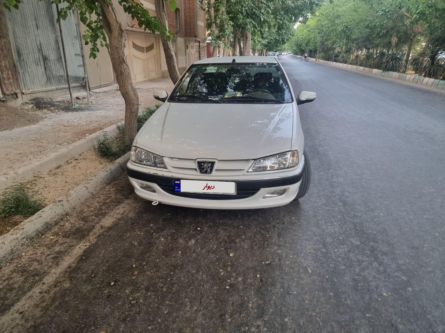 خودرو پژو، پارس آگهی ann_18285873