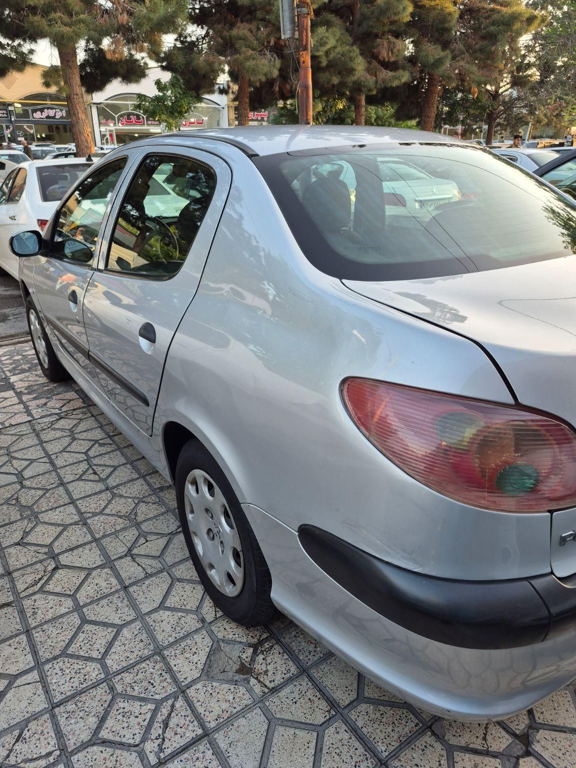 پژو 206 SD v8 - 1391