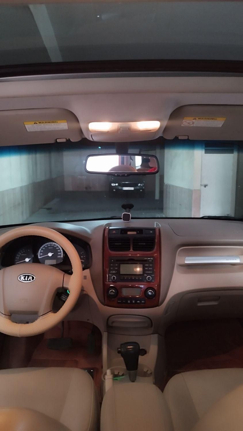 کیا اسپورتیج 6 سیلندر 2700cc - 2010