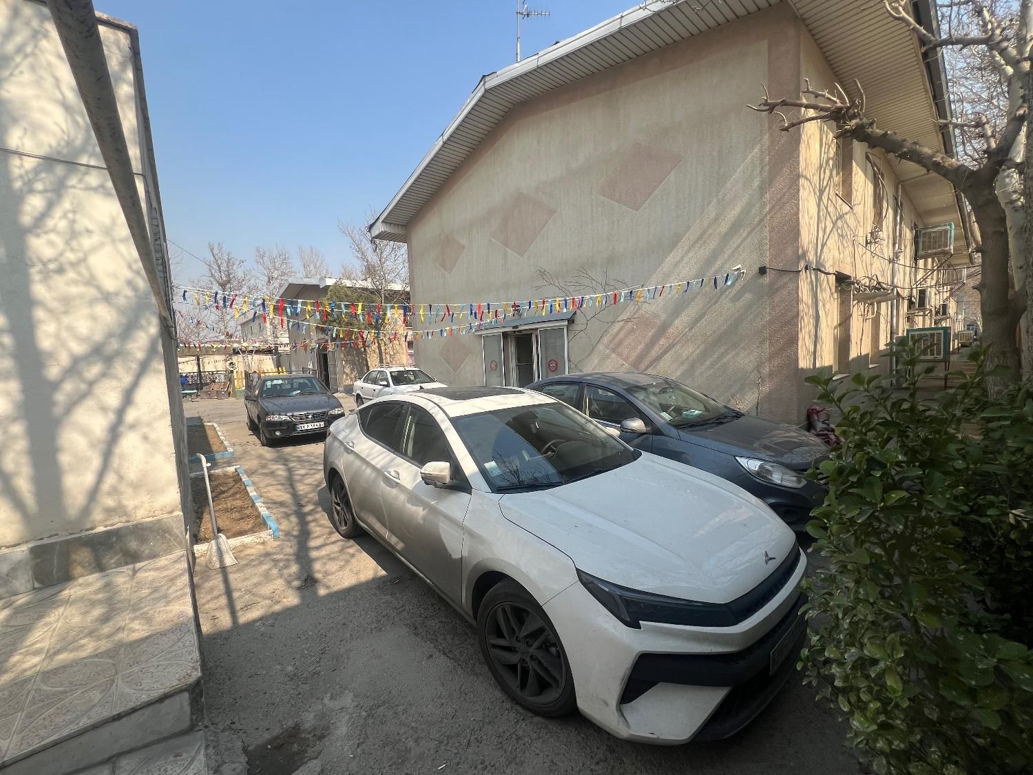 خودرو کی ام سی، J7 آگهی ann_18286237