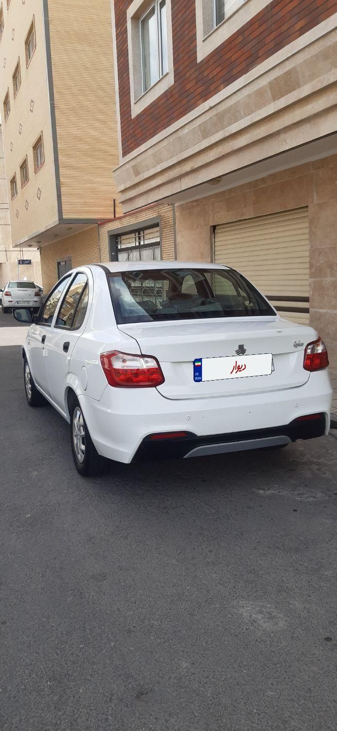 ساینا S دنده ای بنزینی - 1402
