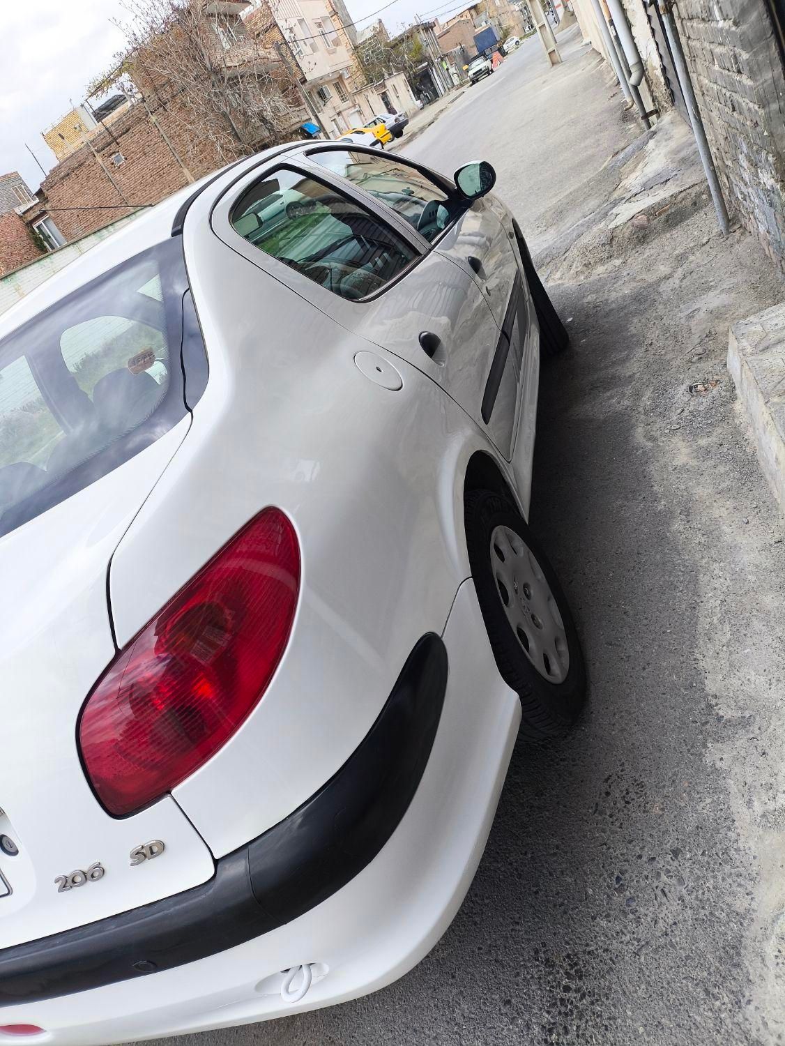 پژو 206 SD v8 - 1394