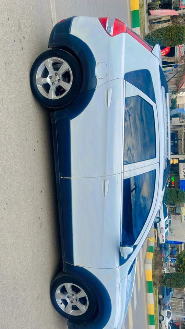 خودرو دانگ فنگ، H30 کراس آگهی ann_18286359