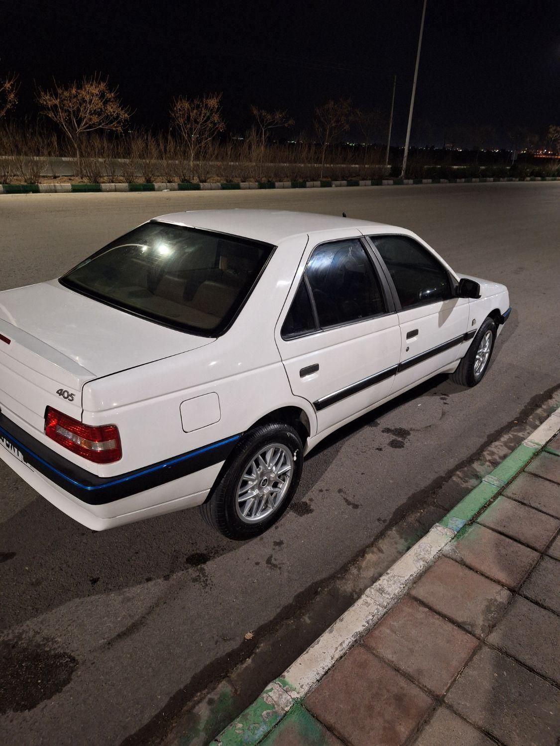 پژو 405 SLX بنزینی TU5 - 1399