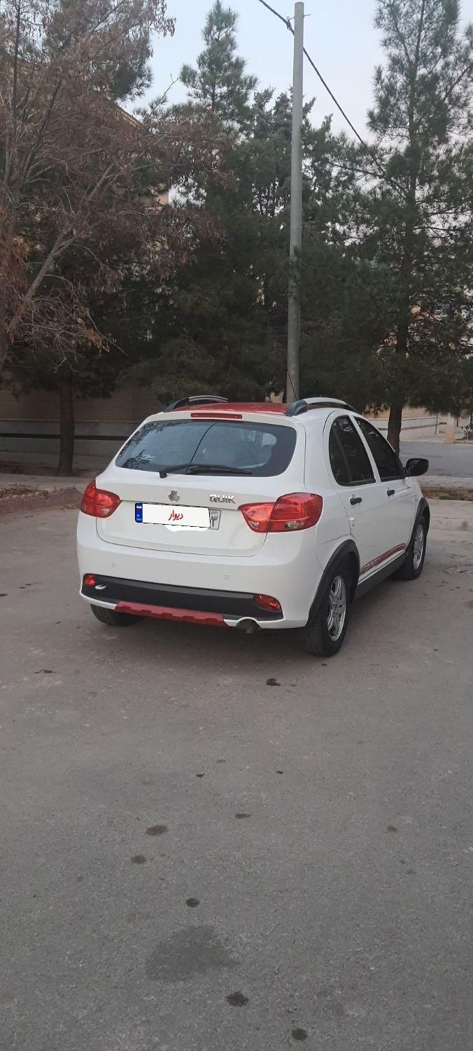 کوییک R دنده‌ای - 1399