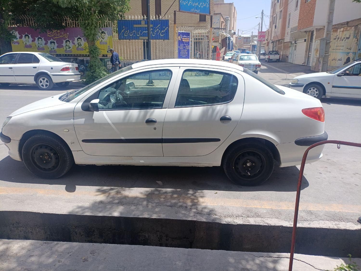 پژو 206 تیپ 5 - 1395