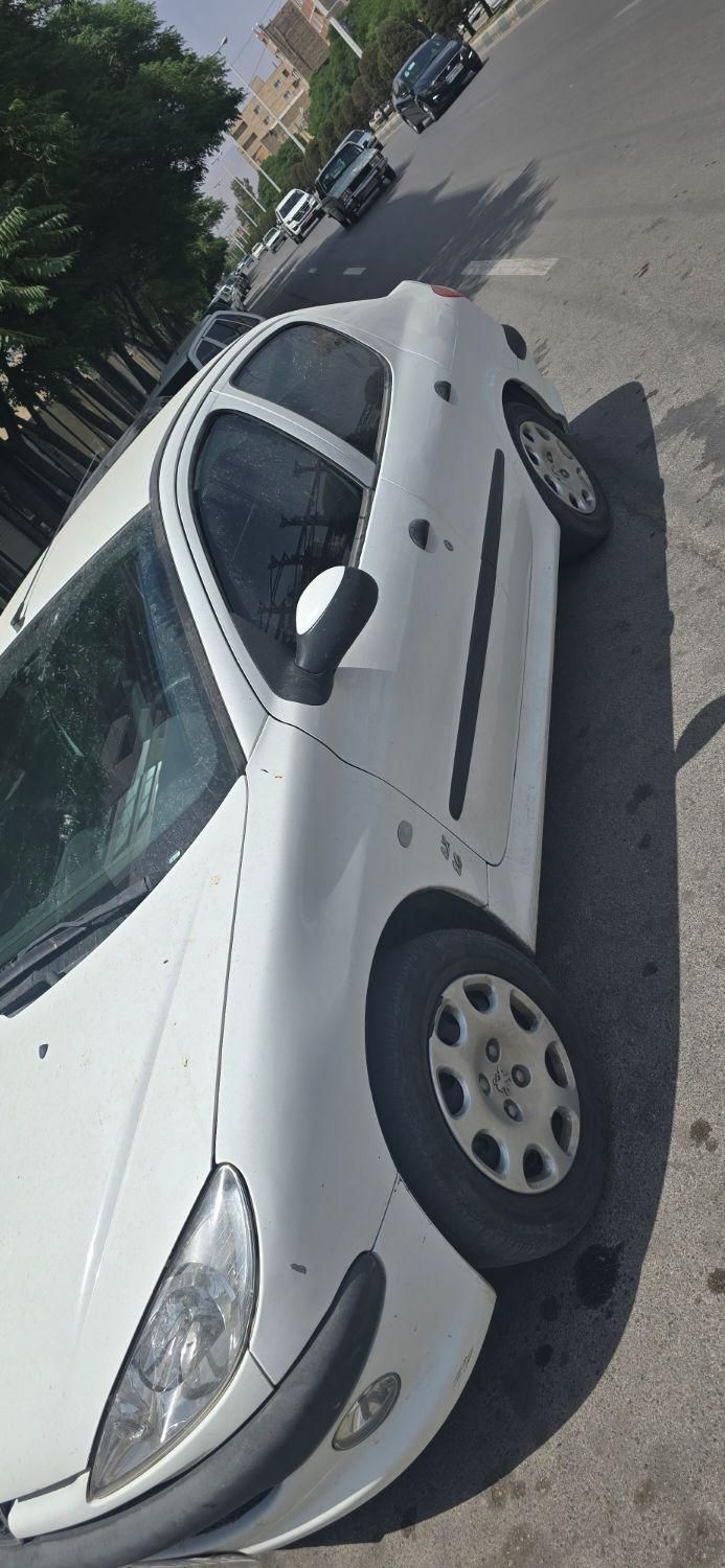 پژو 206 SD v8 - 1395