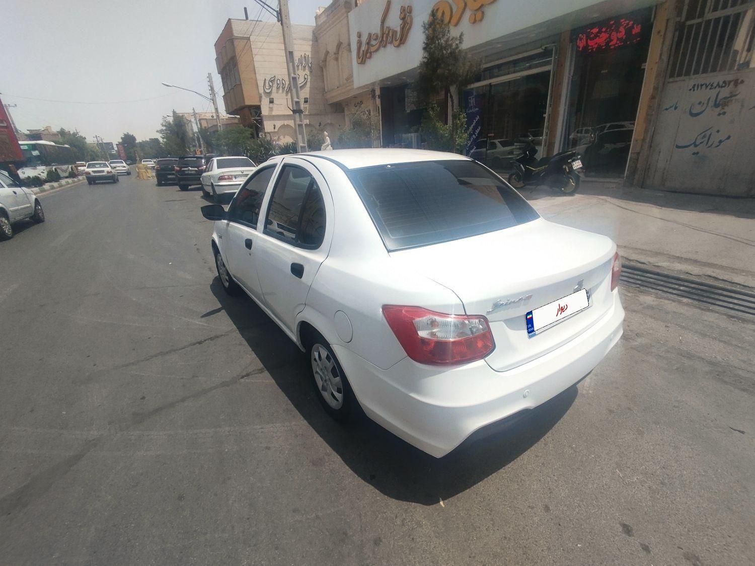 ساینا S دنده ای بنزینی - 1402
