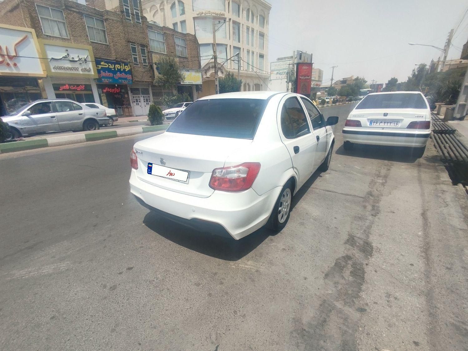 ساینا S دنده ای بنزینی - 1402