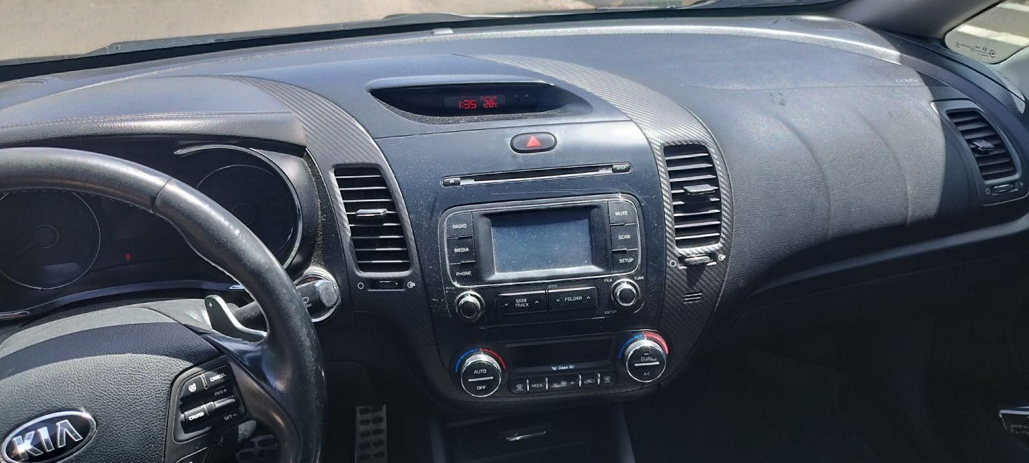 کیا سراتو 2.0 لیتر اتوماتیک GT لاین - 2014
