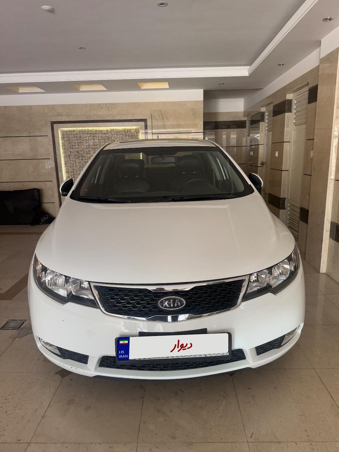 خودرو کیا، سراتو مونتاژ آگهی ann_18287263