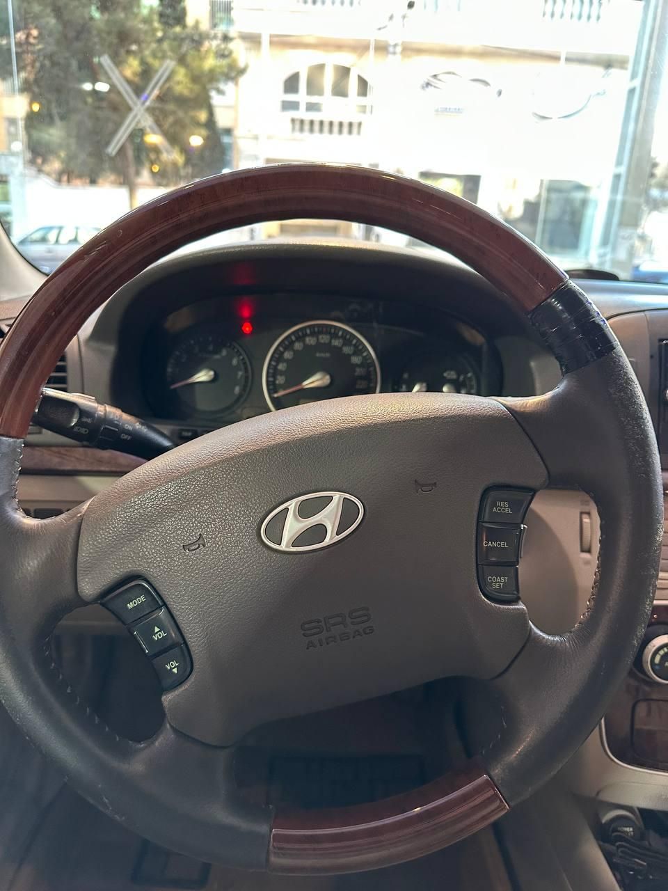 هیوندای سوناتا اتوماتیک NF 2400 - 2006