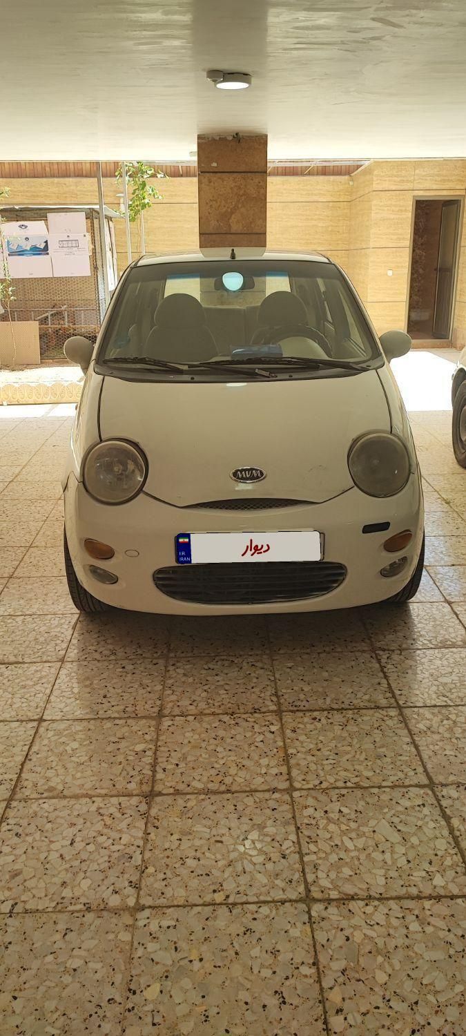 ام وی ام 110 چهار سیلندر دنده ای - 2009