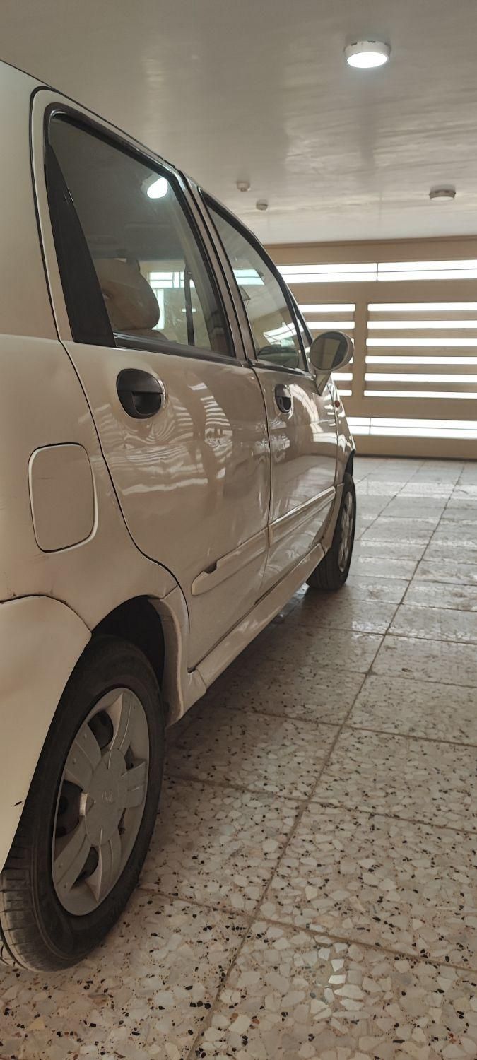 ام وی ام 110 چهار سیلندر دنده ای - 2009