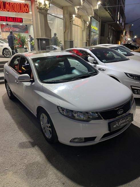 خودرو کیا، سراتو مونتاژ آگهی ann_18288076