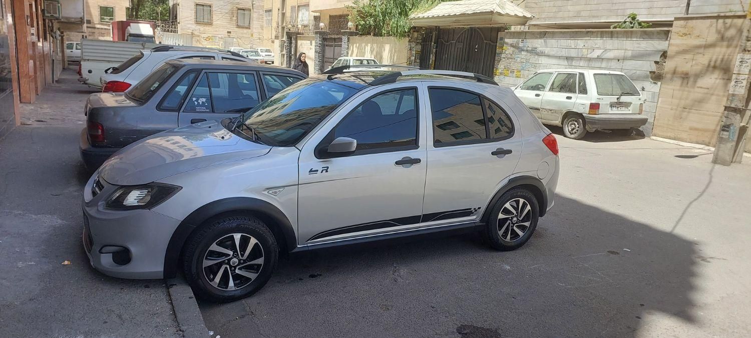 خودرو کوییک، R آگهی ann_18288114