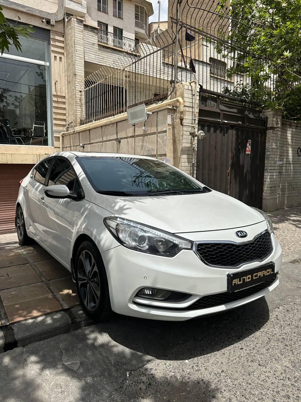 کیا سراتو 2.0 لیتر اتوماتیک GT لاین - 2015