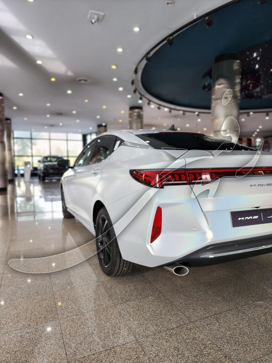 کی ام سی J7 اتوماتیک - 2025