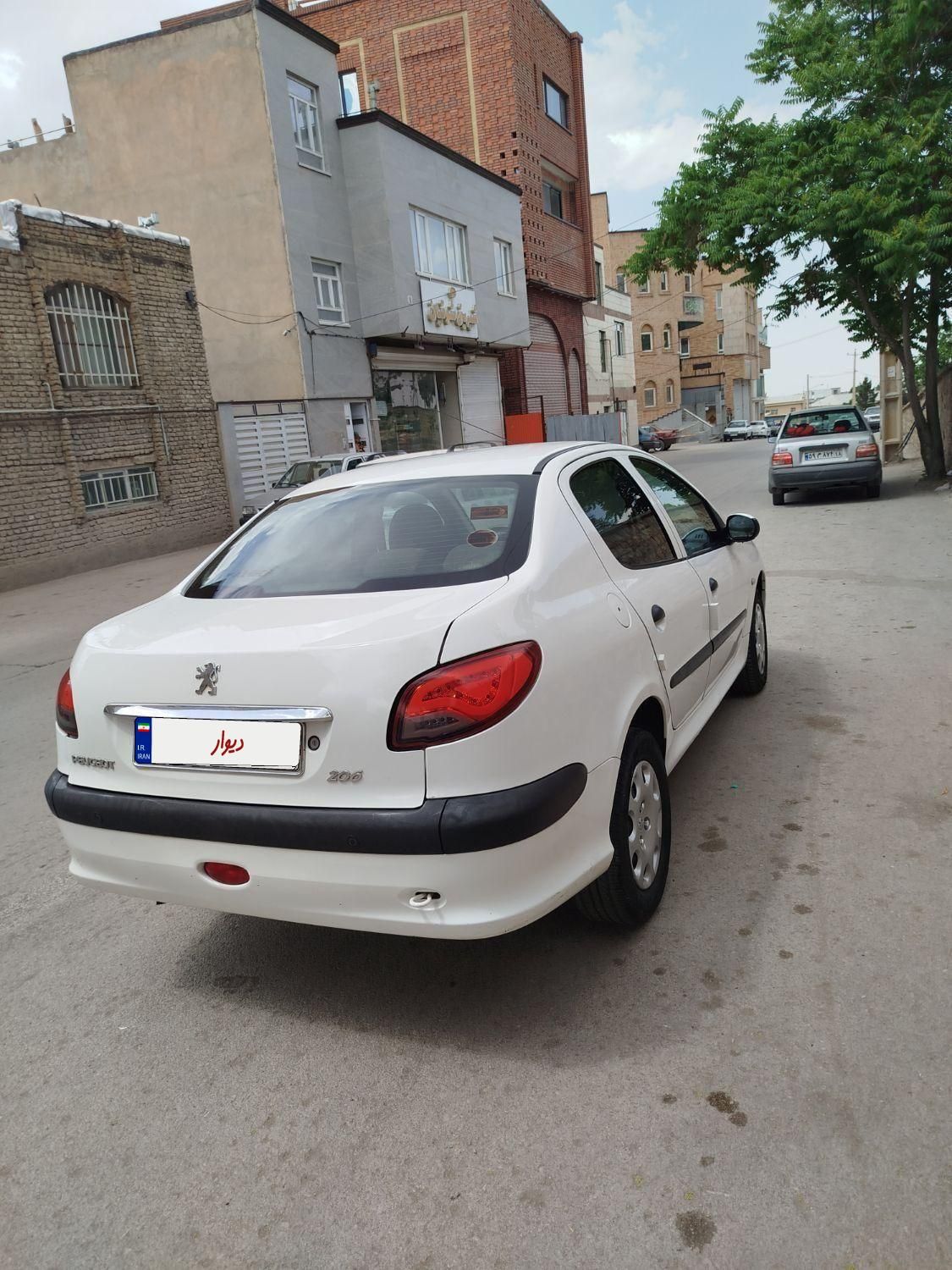 پژو 206 SD v8 - 1395