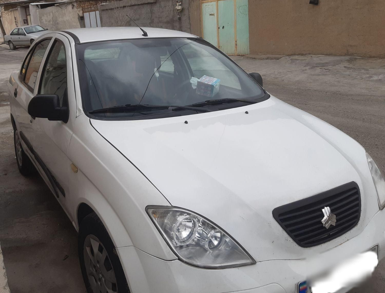 تیبا صندوق دار EX - 1393