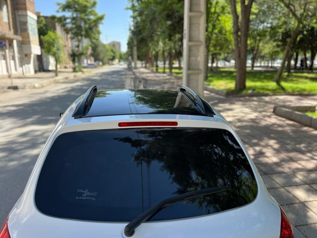 کوییک R دنده‌ای - 1402