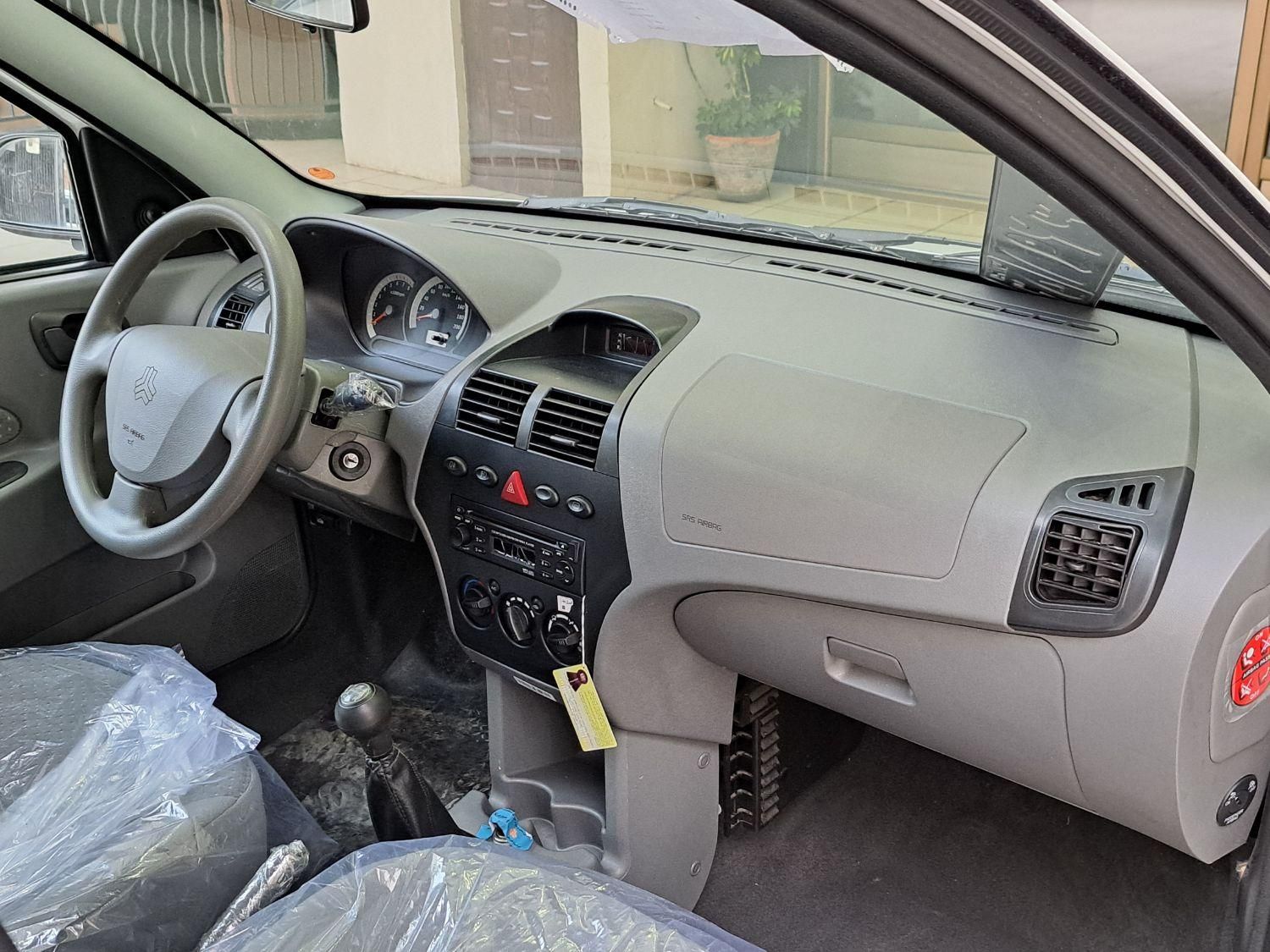 تیبا صندوق دار SX - 1392