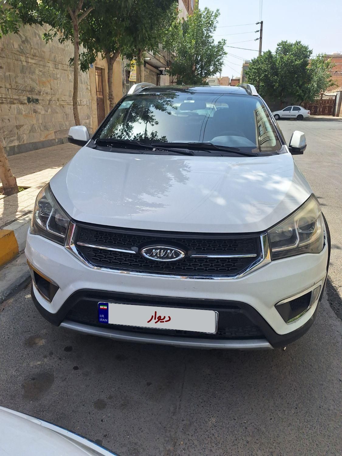 خودرو ام وی ام، X22 آگهی ann_18289576