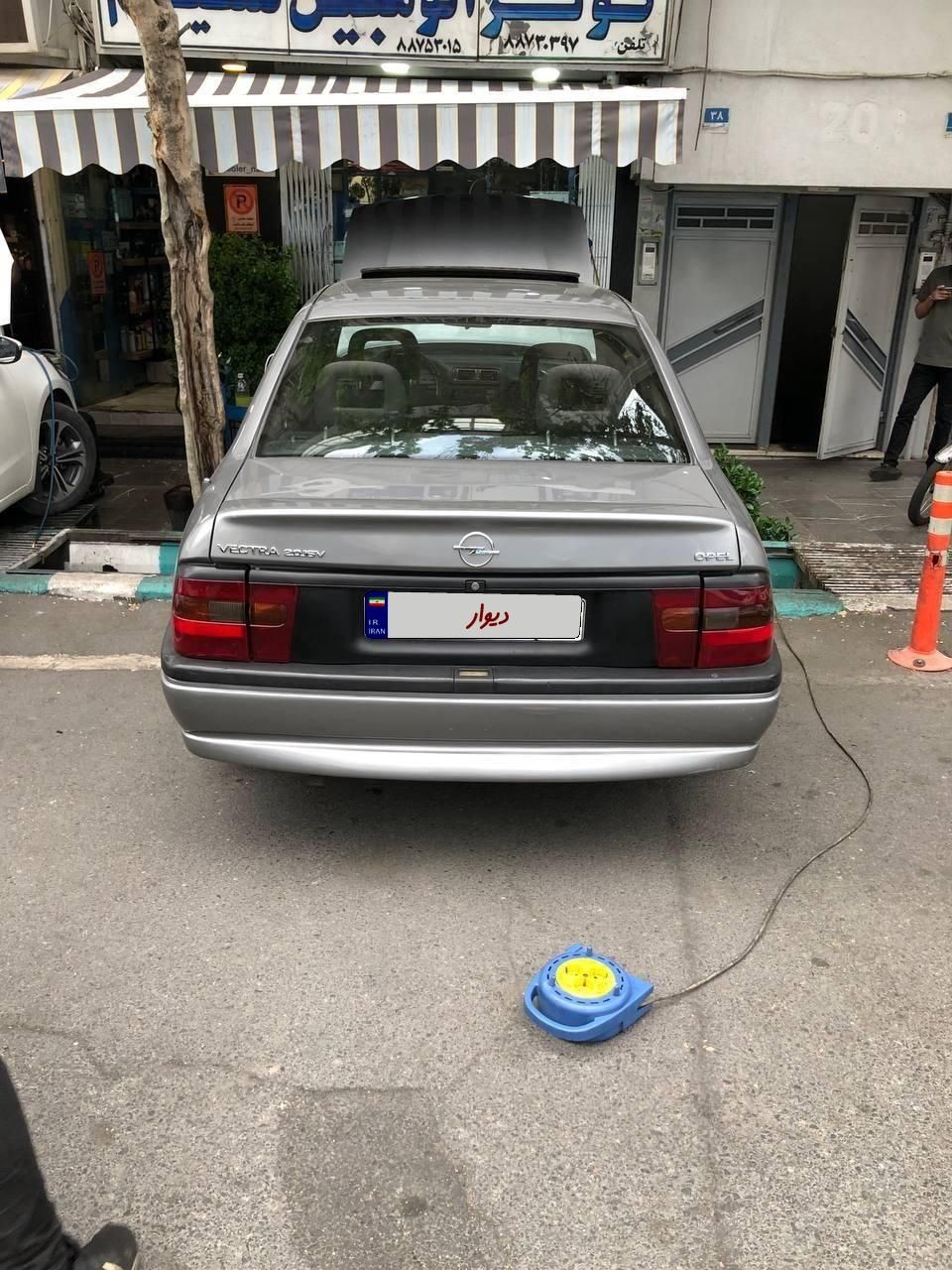 اپل وکترا دنده ای - 1994