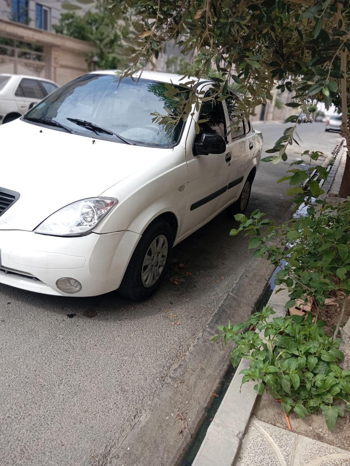 تیبا صندوق دار SX - 1391