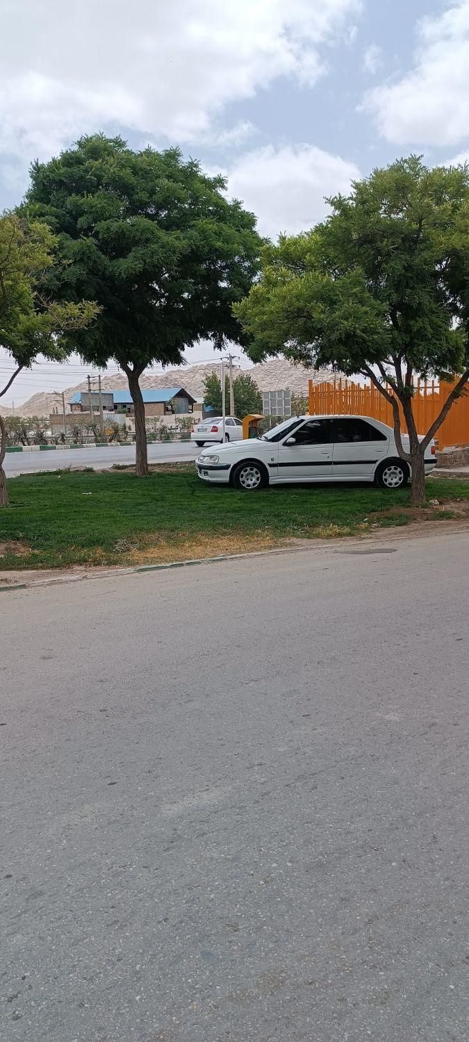 پژو پارس سال - 1392
