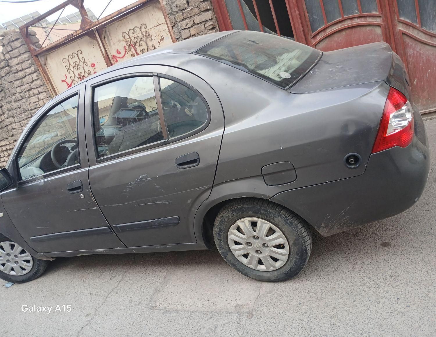 تیبا صندوق دار SX - 1390