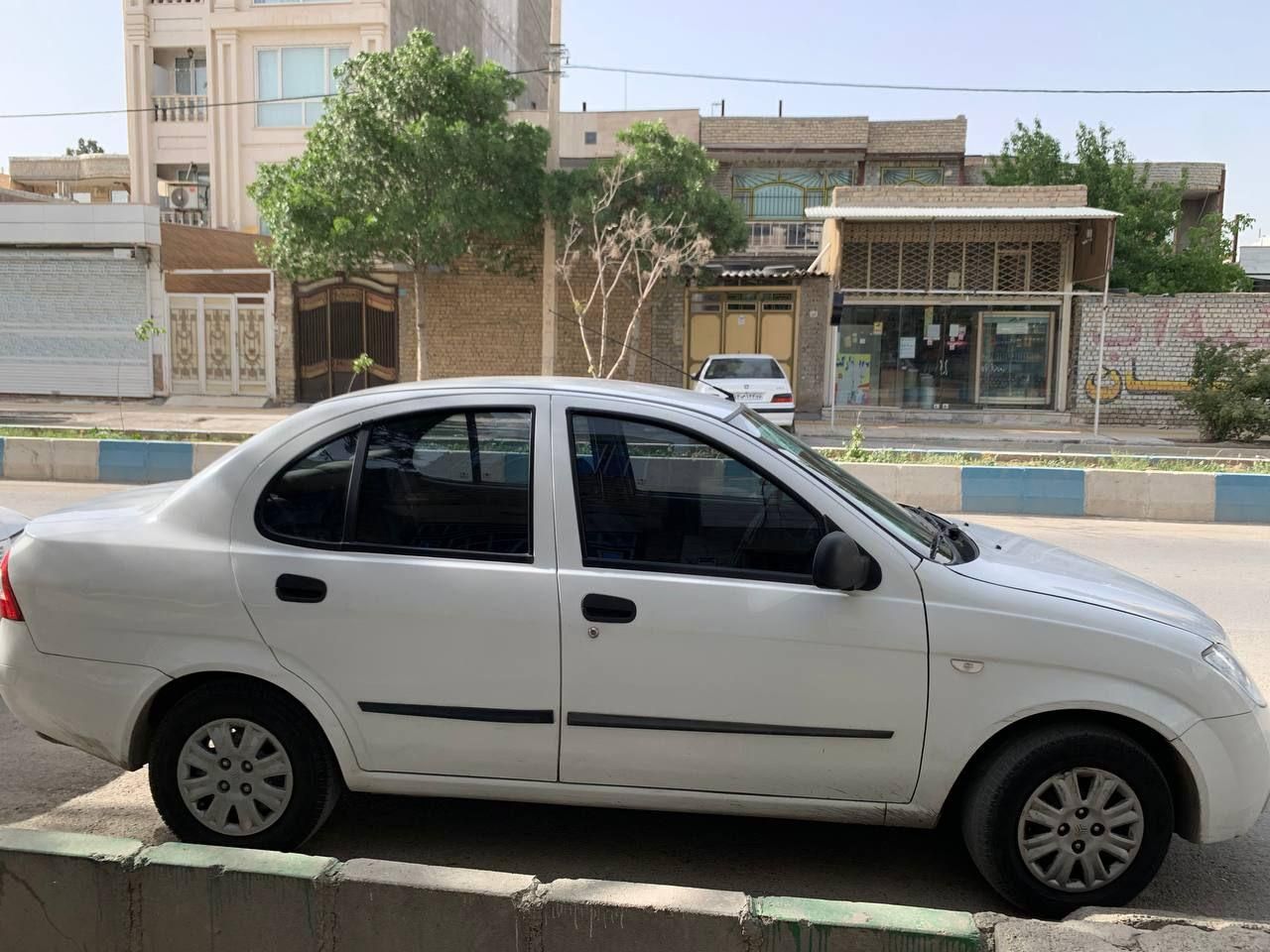 تیبا صندوق دار SX - 1399