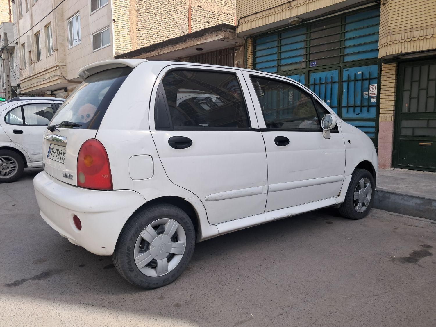 ام وی ام 110 چهار سیلندر دنده ای - 2009