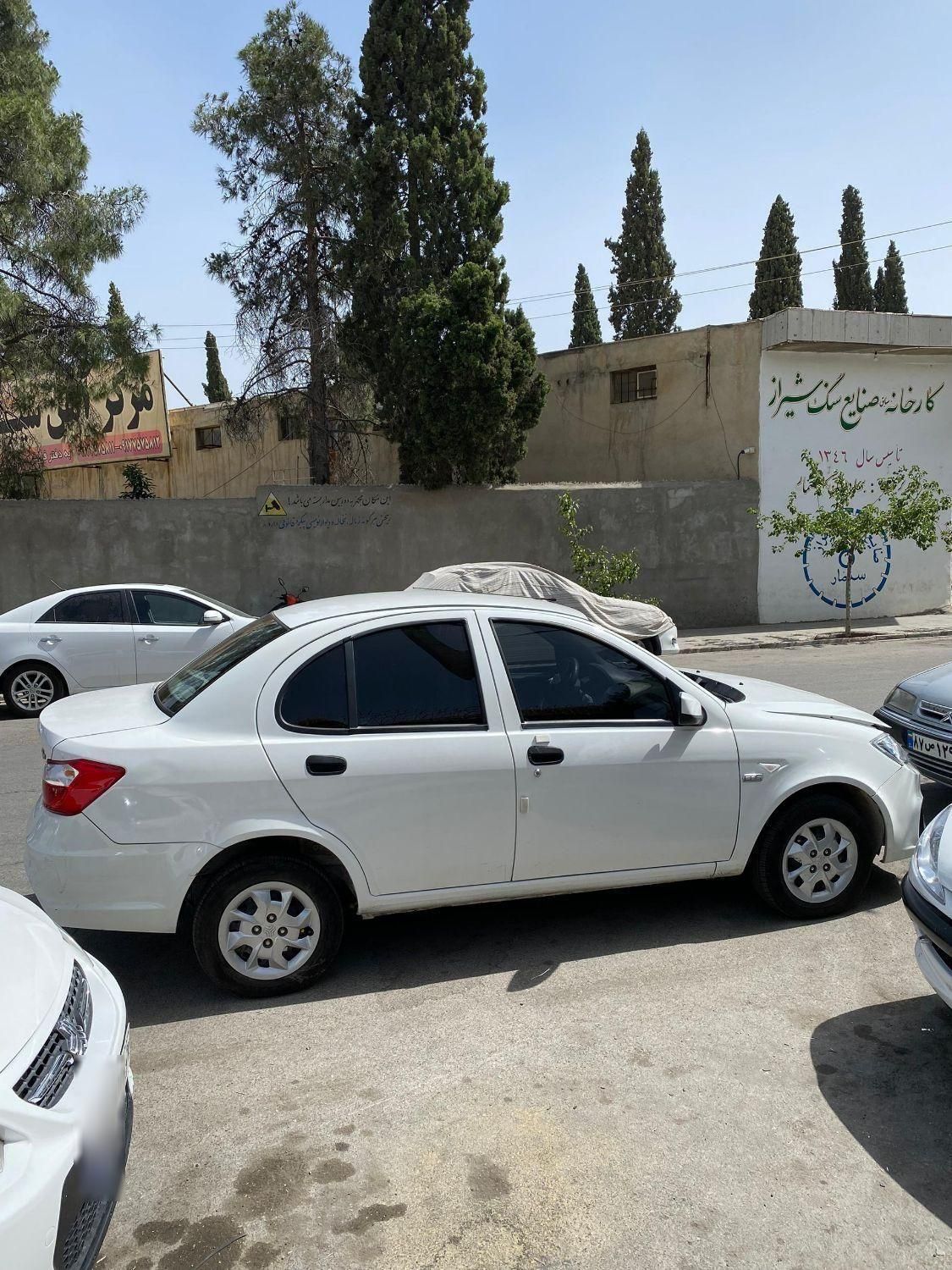 ساینا S دنده ای بنزینی - 1403