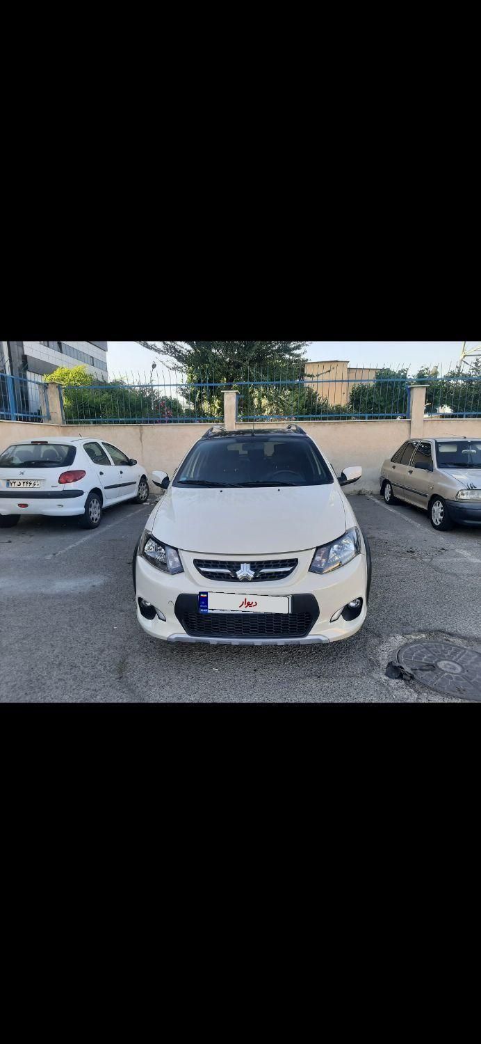 خودرو کوییک، R آگهی ann_18290297