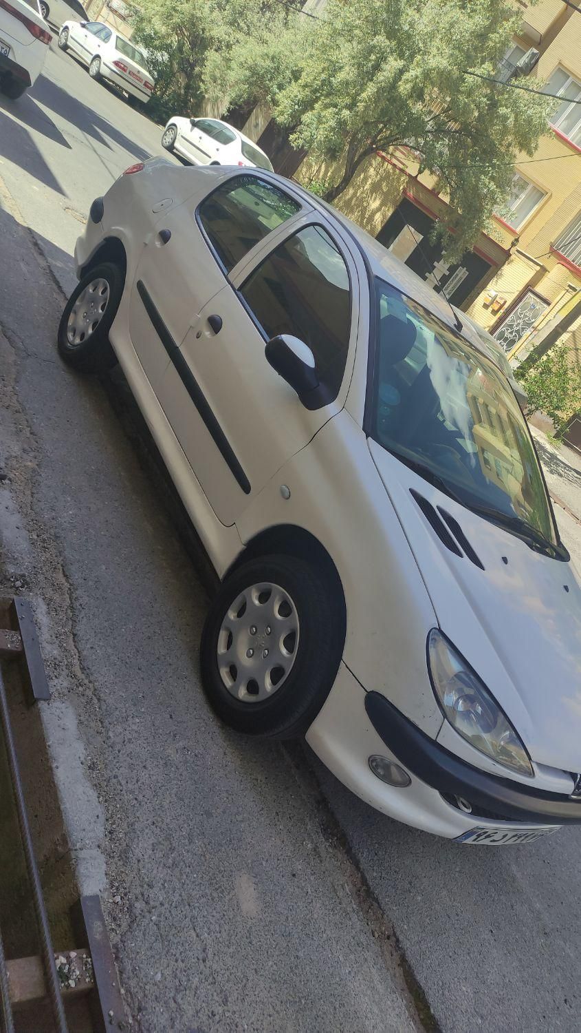 پژو 206 SD v8 - 1390