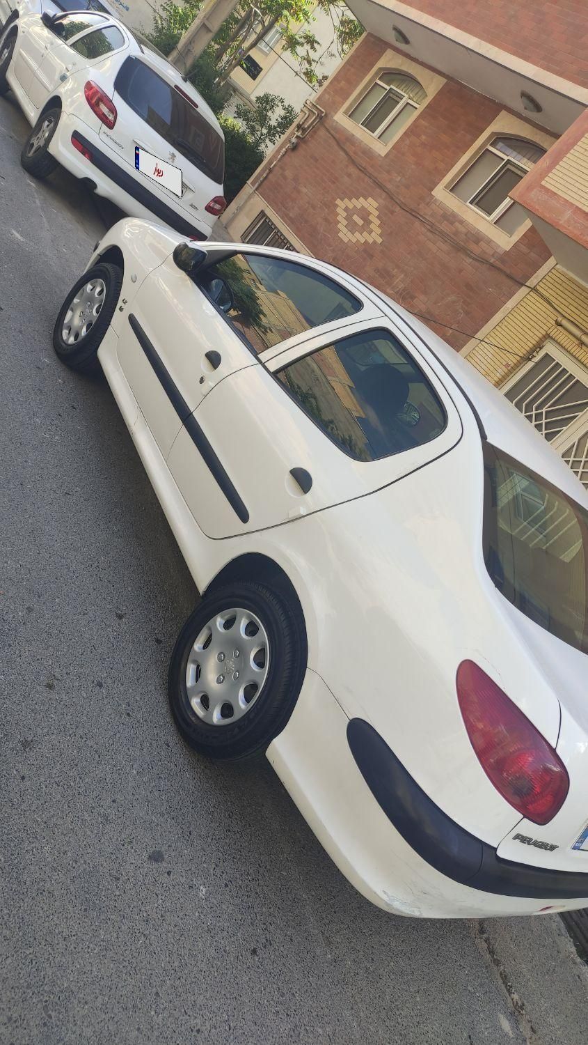 پژو 206 SD v8 - 1390