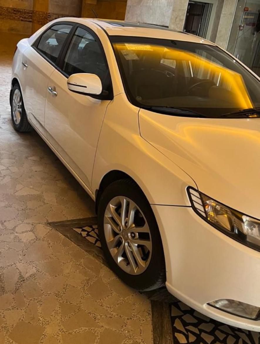 کیا سراتو 2.0 لیتر اتوماتیک GT لاین - 2017