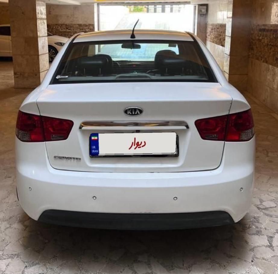 کیا سراتو 2.0 لیتر اتوماتیک GT لاین - 2017