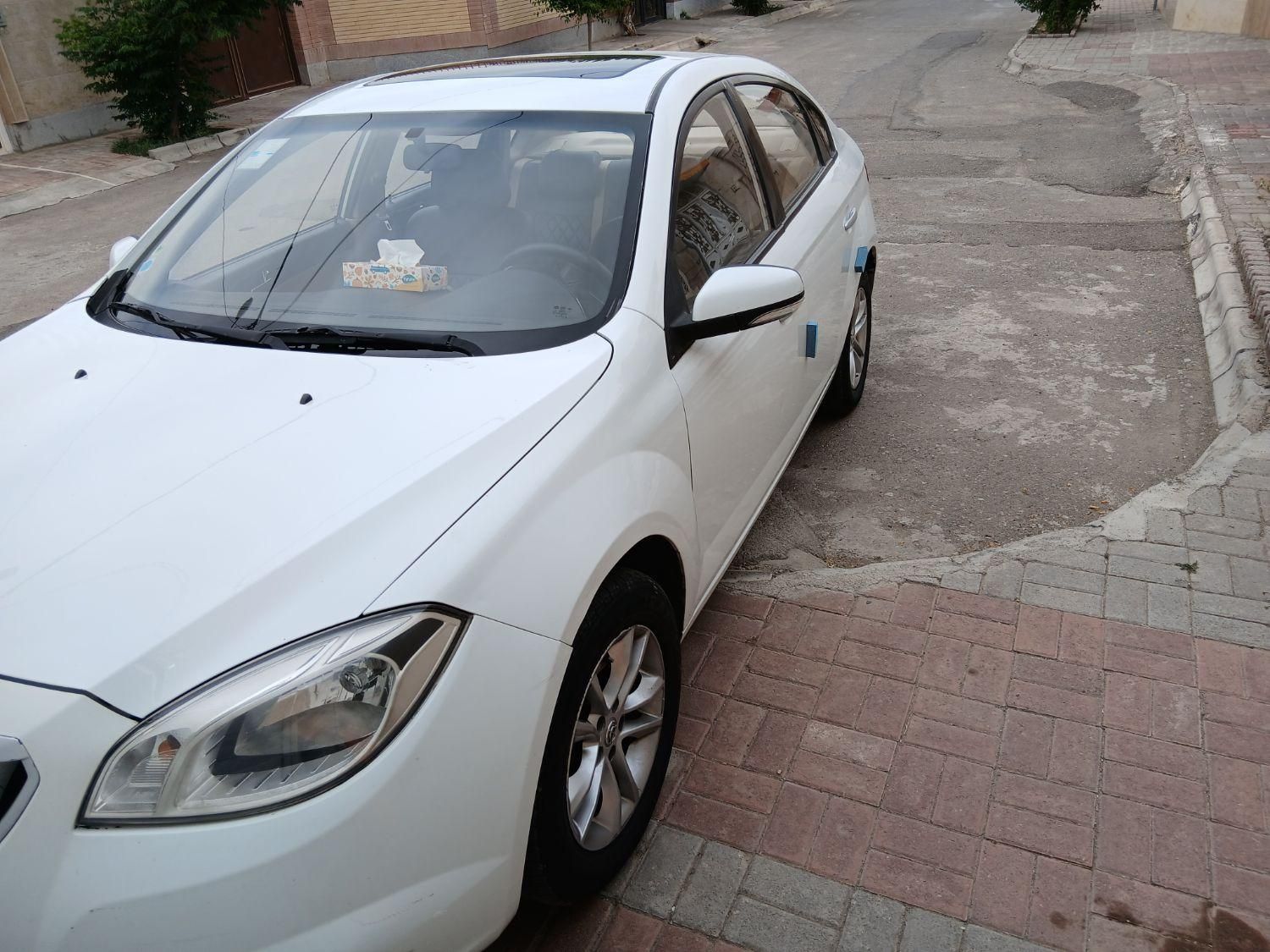 برلیانس H330 اتوماتیک 1500 - 2016